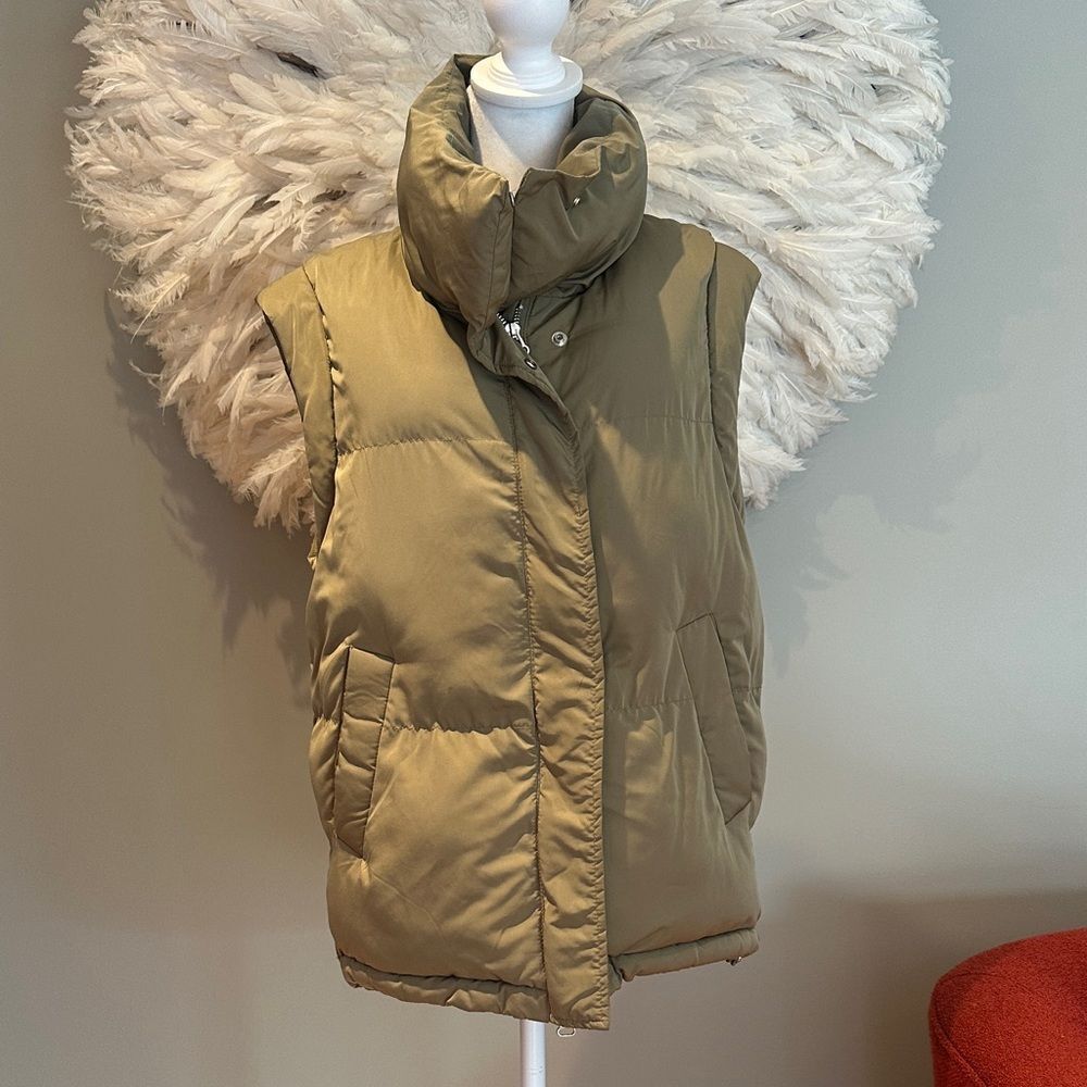 Bershka Olive Puffer Vest